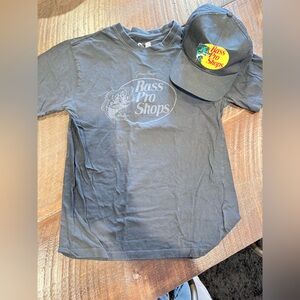 Bass Pro Shops black  Graphic Tee & hat